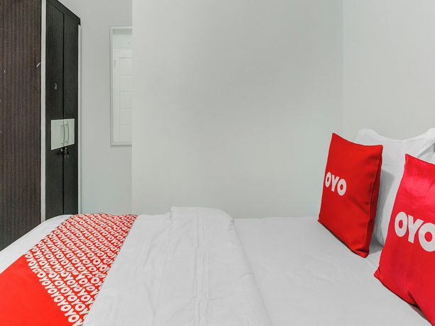 Imagen de la habitación del Hotel OYO 90730 Padekosan. Foto 18