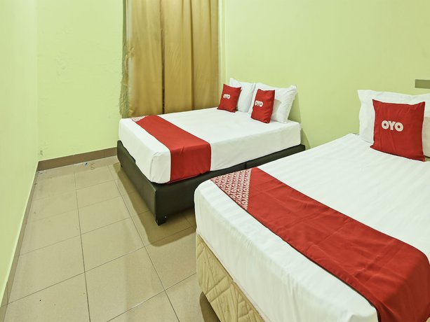 Imagen de la habitación del Hotel OYO 90736 Lh Resak Motel. Foto 10