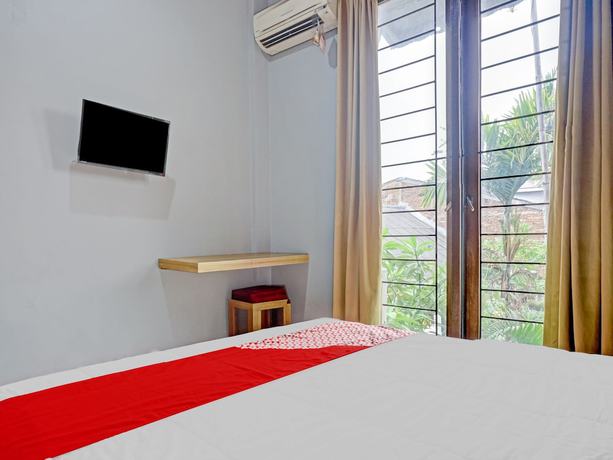 Imagen de la habitación del Hotel OYO 90738 Griya Dara. Foto 4