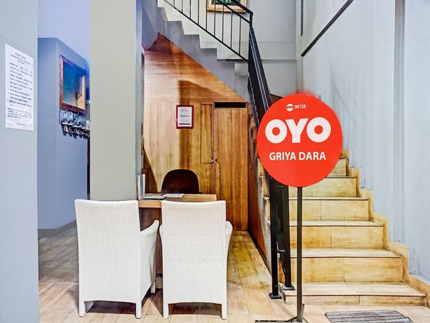 Imagen de los interiores del Hotel OYO 90738 Griya Dara. Foto 19