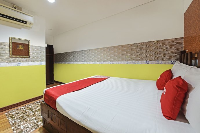Imagen de la habitación del Hotel OYO 90792 Hezza Inn. Foto 6