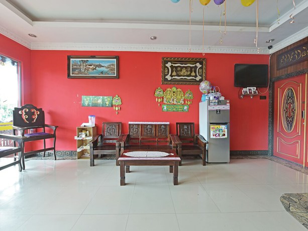 Imagen de los interiores del Hotel OYO 90792 Hezza Inn. Foto 16