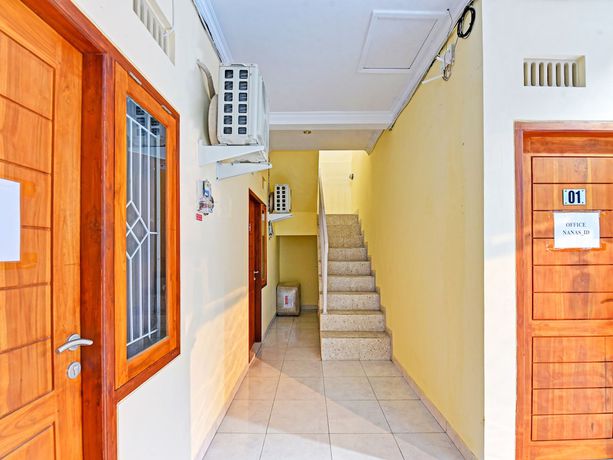 Imagen de los interiores del Hotel OYO 90823 Casa Jupiter Shine. Foto 18