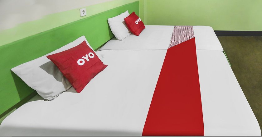 Imagen de la habitación del Hotel OYO 90825 Lizha 2. Foto 16