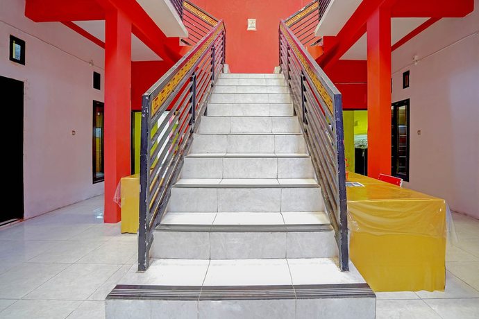 Imagen de los interiores del Hotel OYO 90829 Sahara Homestay Syariah. Foto 11