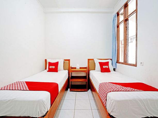 Imagen de la habitación del Hotel OYO 90840 Teratai Residence. Foto 4