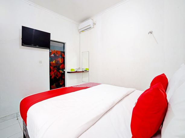 Imagen de la habitación del Hotel OYO 90840 Teratai Residence. Foto 9