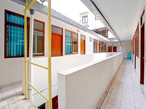 Imagen de los interiores del Hotel OYO 90840 Teratai Residence. Foto 19