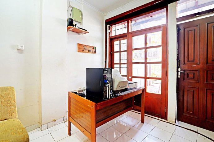Imagen de los interiores del Hotel OYO 90840 Teratai Residence. Foto 20