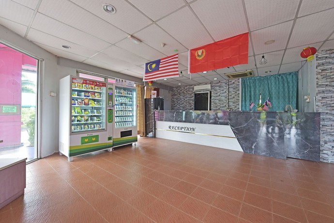 Imagen de los interiores del Hotel OYO 90846 Akasia, Sungai Petani. Foto 12