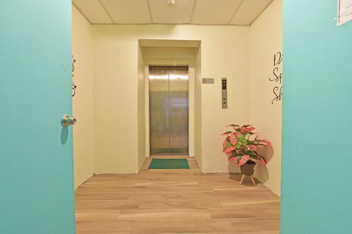Imagen de los interiores del Hotel OYO 90846 Akasia, Sungai Petani. Foto 15