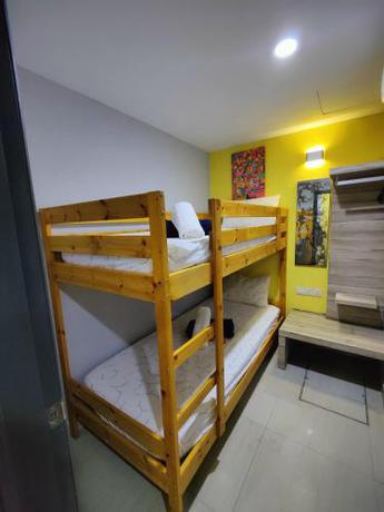 Imagen general del Hotel OYO 90848 Link Suite. Foto 5