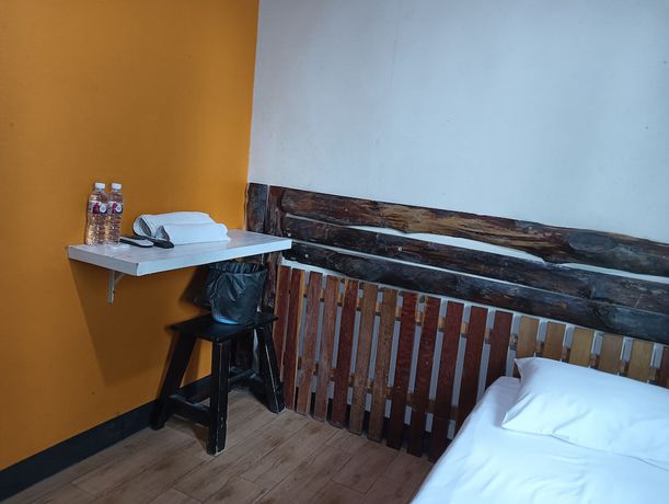 Imagen de la habitación del Hotel OYO 90863 Hi Inn 2. Foto 11