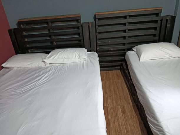 Imagen de la habitación del Hotel OYO 90863 Hi Inn 2. Foto 14