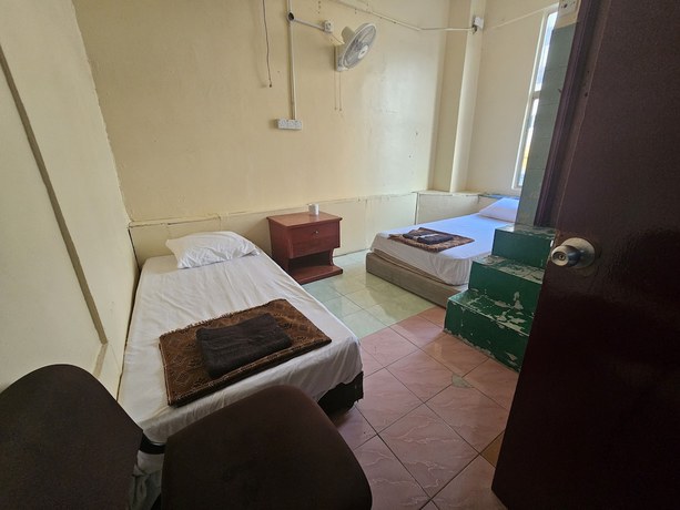 Imagen de la habitación del Hotel OYO 90867 Bintang Inns. Foto 2