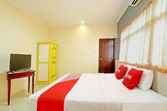 Imagen de la habitación del Hotel OYO 90878 Pakem Sari and Convetion. Foto 4