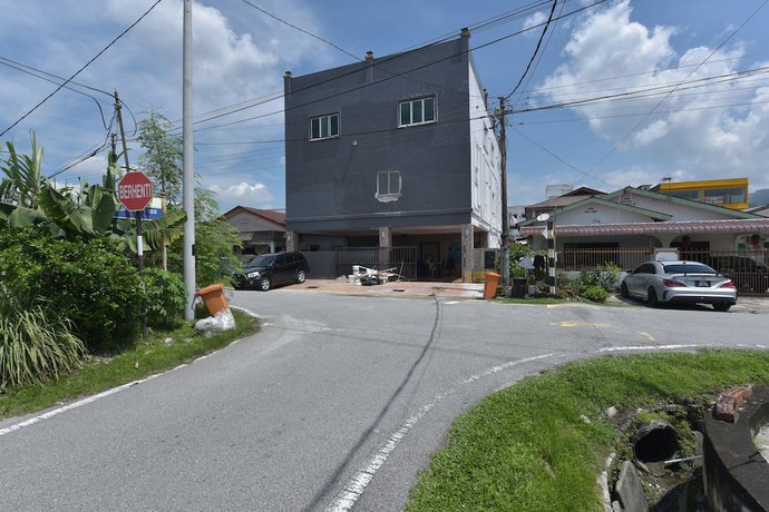 Imagen general del Hotel OYO 90889 Narasindo Cottage. Foto 3