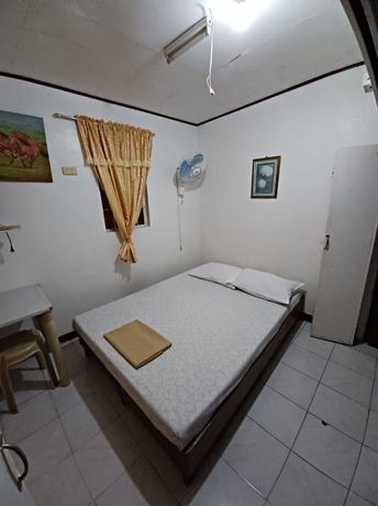 Imagen de la habitación del Hotel OYO 909 Jc Affordable Transient. Foto 6