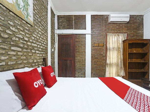 Imagen de la habitación del Hotel OYO 90903 Chez Laelik Homestay. Foto 9
