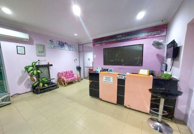 Imagen de los interiores del Hotel OYO 90937 Tanjak. Foto 19