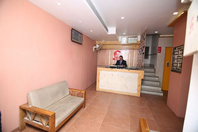 Imagen de los interiores del Hotel OYO 9095 Kanishka. Foto 20