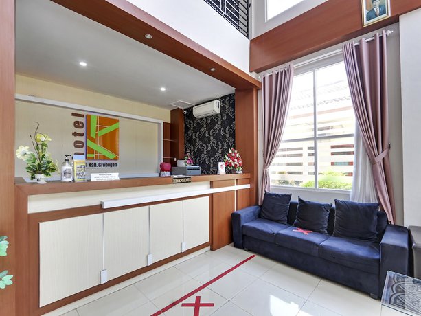 Imagen de los interiores del Hotel OYO 90973 Karunia Pkpri Grobogan. Foto 20