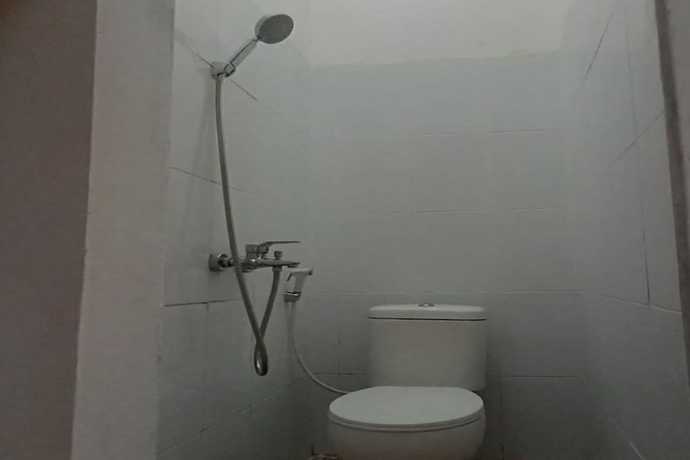 Imagen de la habitación del Hotel OYO 90974 Homestay Golo Koe Sejahtera. Foto 13