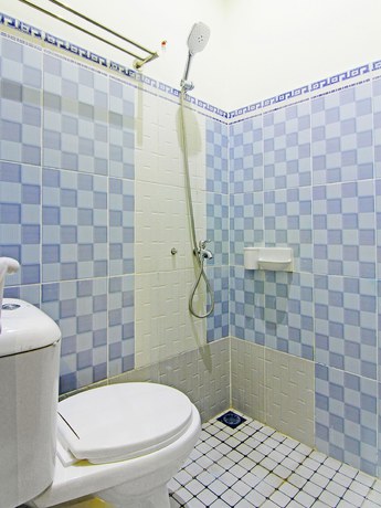 Imagen de la habitación del Hotel OYO 90978 Khalifi Guesthouse Syariah. Foto 14