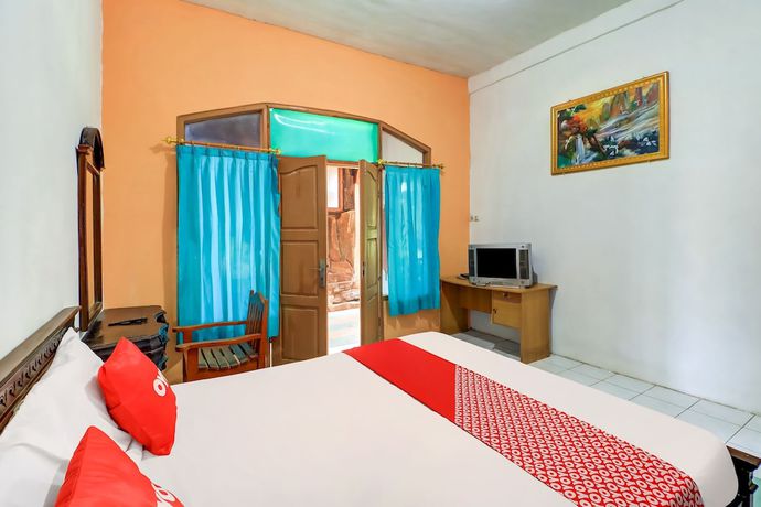Imagen de la habitación del Hotel OYO 91042 Hawaina. Foto 4