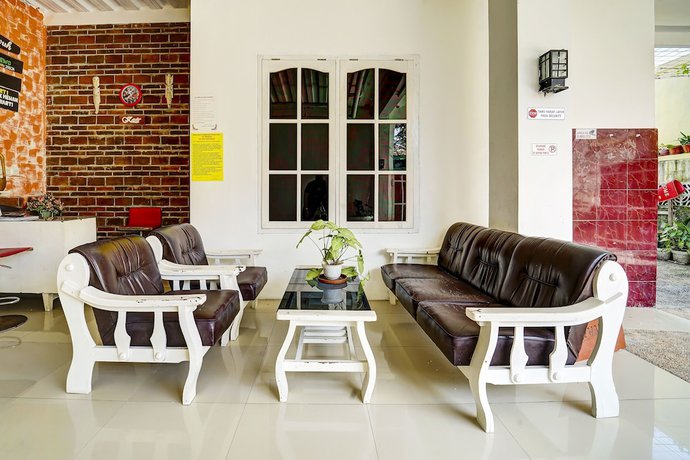 Imagen de los interiores del Hotel OYO 91173 Guesthouse King Puntodewo. Foto 15