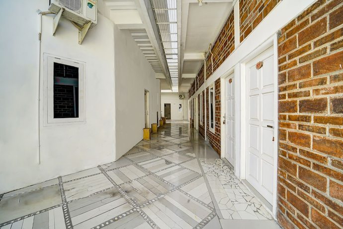 Imagen de los interiores del Hotel OYO 91173 Guesthouse King Puntodewo. Foto 17
