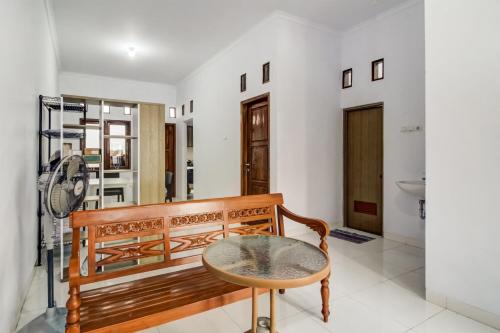 Imagen general del Hotel OYO 91243 Bina Syariah Guest House. Foto 7