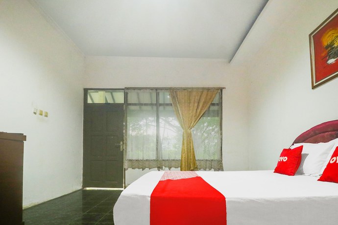 Imagen de la habitación del Hotel OYO 91262 Wisma Sido Moro. Foto 5
