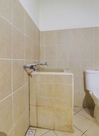 Imagen de la habitación del Hotel OYO 91262 Wisma Sido Moro. Foto 14