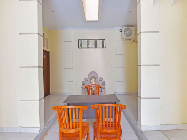 Imagen de los interiores del Hotel OYO 91445 Sandat Guest House. Foto 16