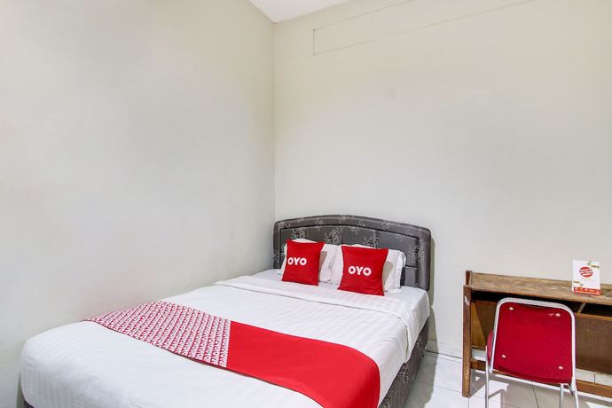 Imagen de la habitación del Hotel OYO 91473 Wisma Husada 1 Semarang. Foto 8