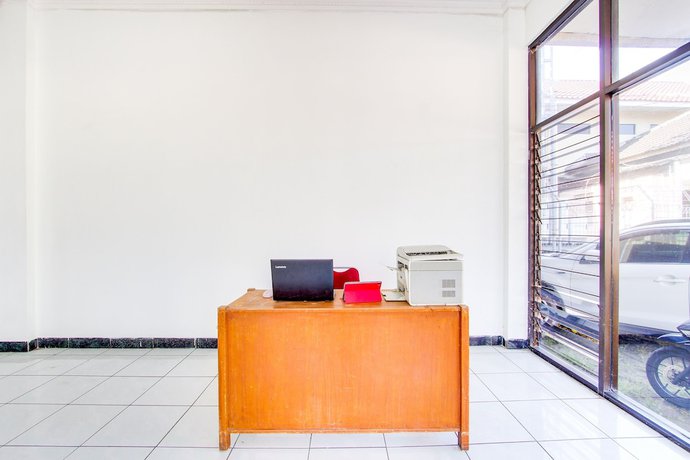 Imagen de los interiores del Hotel OYO 91473 Wisma Husada 1 Semarang. Foto 19