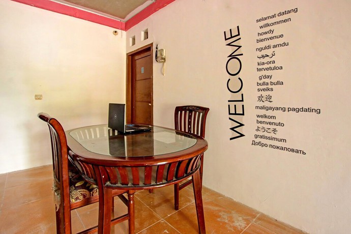 Imagen de los interiores del Hotel OYO 91506 Kedai Cinta Guest House. Foto 13