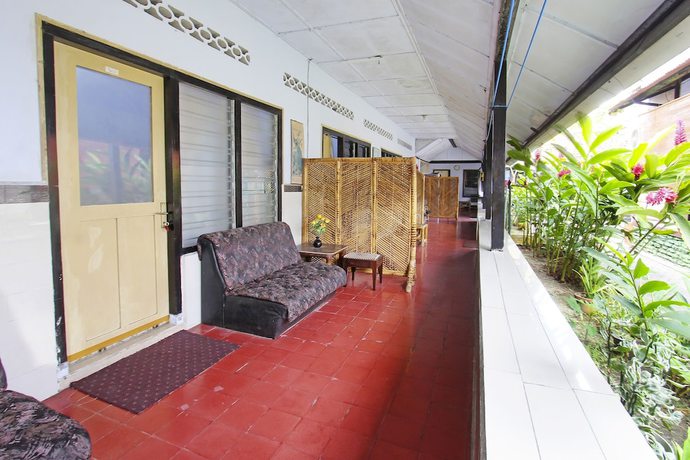 Imagen de los interiores del Hotel OYO 91516 Wisata. Foto 16
