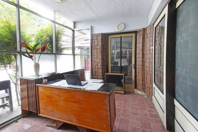 Imagen de los interiores del Hotel OYO 91516 Wisata. Foto 18