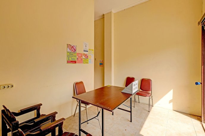 Imagen de los interiores del Hotel OYO 91522 Candi Gebang Guesthouse. Foto 17