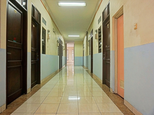 Imagen de los interiores del Hotel OYO 91535 Jandb Rooms Tomang. Foto 13