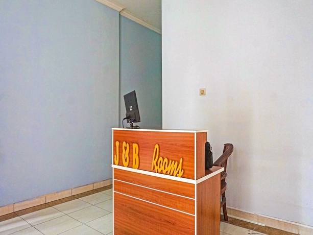 Imagen de los interiores del Hotel OYO 91535 Jandb Rooms Tomang. Foto 17