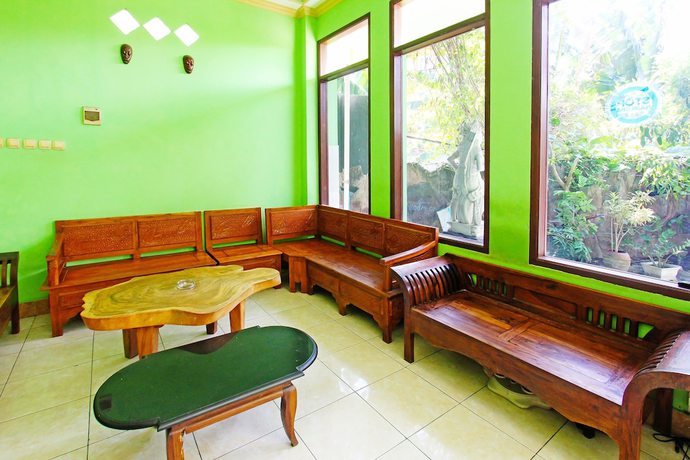 Imagen de los interiores del Hotel OYO 91564 Ayodya Guest House. Foto 17