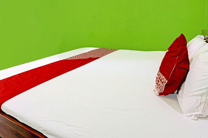 Imagen de la habitación del Hotel OYO 91573 Family Blitar. Foto 8