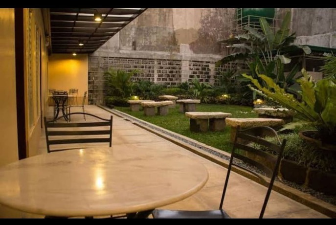 Imagen de los interiores del Hotel OYO 916 Angel\'s Boardrooms. Foto 16