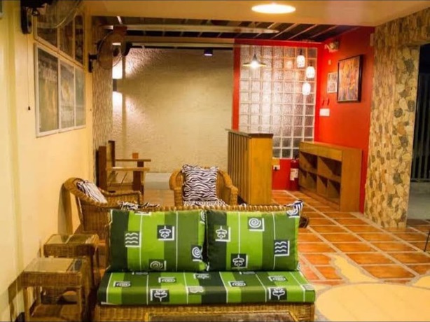 Imagen de los interiores del Hotel OYO 916 Angel\'s Boardrooms. Foto 17