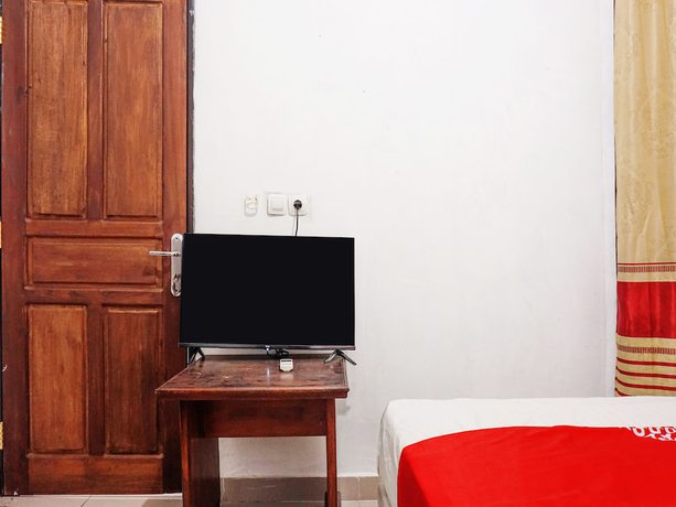 Imagen de la habitación del Hotel OYO 91654 Bintang Residence. Foto 7