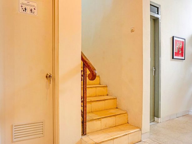 Imagen de los interiores del Hotel OYO 91658 Lucis House. Foto 4
