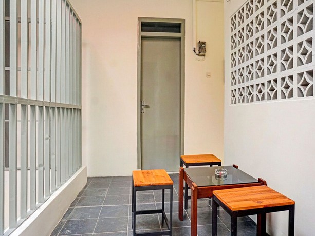 Imagen de los interiores del Hotel OYO 91658 Lucis House. Foto 14